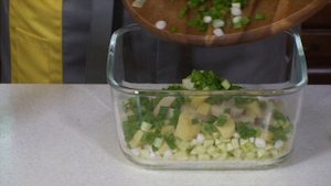 Холодный свекольник с курицей