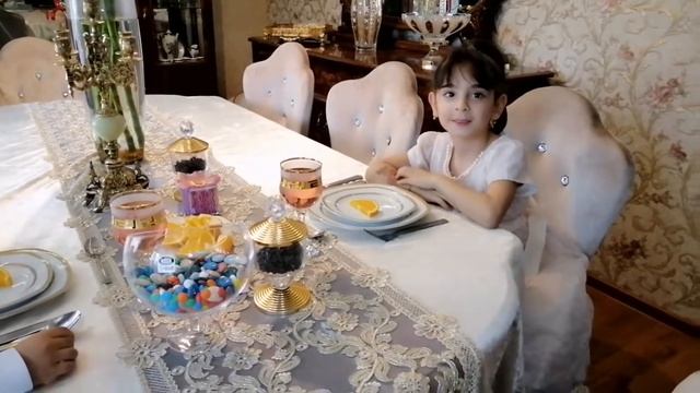 süfre mədəniyyəti. Правила поведения за столом. Этикет за столом.#uşaqkanalı #çocuk смотреть онлайн