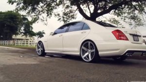 Mercedes Benz S63 AMG on 22' Vossen VVS CV3 Concave Wheels  Rims