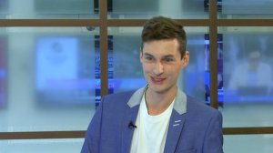 Мне нравится время, в котором живу. А в картинах хочу показать  светлый вариант нашего будущего