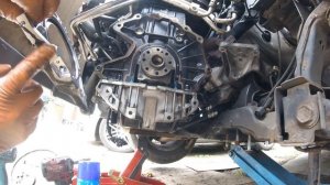 Replacing the crankshaft oil seal Chrysler Grand  2.8 crd 2009/  Замена сальник коленвала Chrysler