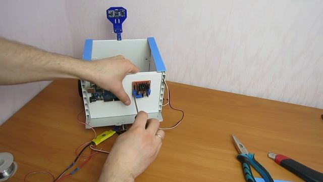 КАК СДЕЛАТЬ РОБОТ-ПЫЛЕСОС смотреть онлайн