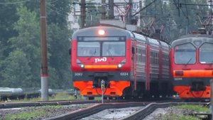 Электропоезда ЭД9М-0198, ЭД9Э-0024 перегон Толоконцево-Нижний Новгород Московский 20.07.2020