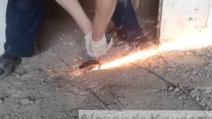 Как правильно резать металл болгаркой?