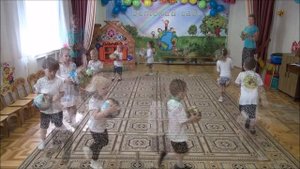 Веселый танец капитошка.