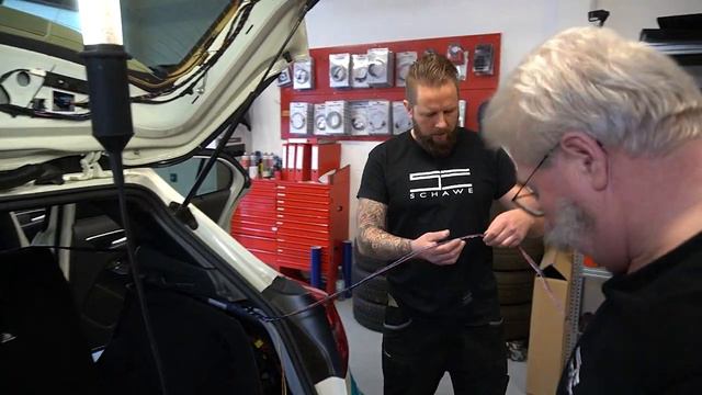 Mercedes GLA original Rückfahrkamera nachgerüstet I So geht's I SCHAWE смотреть онлайн