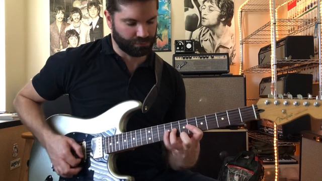 20 Seconds of Blacktop Strat Shred смотреть онлайн