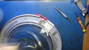 Ремонт крышки люка стиральной машины Bosсh.