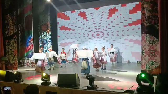 Семья Плотниковых