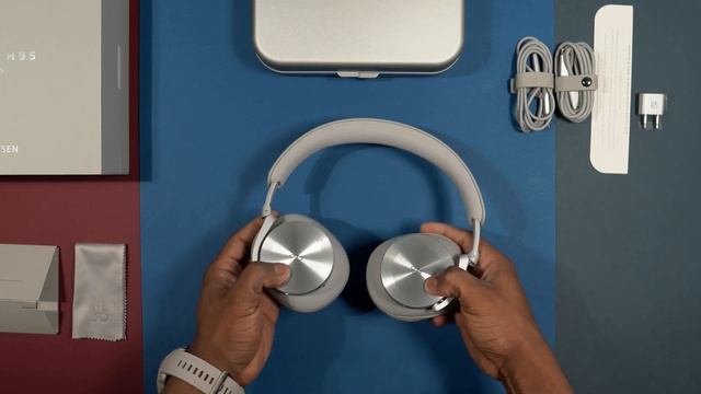 Bang & Olufsen Beoplay H95 First Sound Impressions смотреть онлайн