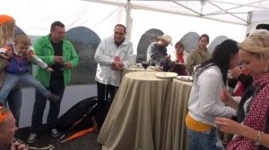 Вася, ну посмотри, какая женщина!