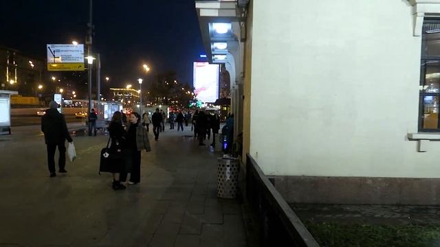 Маленький фотоаппарат Canon G5x в режиме видеосъёмки в сумерках смотреть онлайн