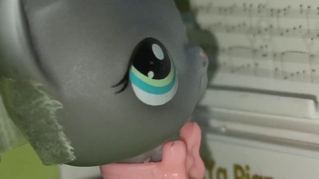 Угадай мелодию в версии Pianino 🎹 смотреть онлайн