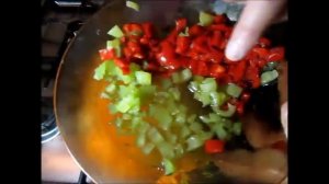 Тушеная капуста с болгарскими перцами