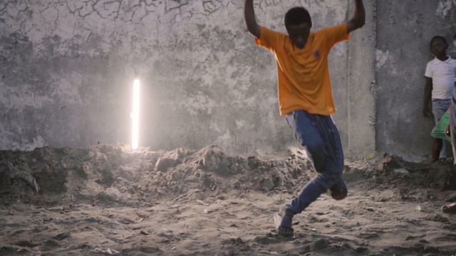 M FLUTE - IRE VIDEO смотреть онлайн