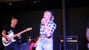 Рокабилли-бэнд "Zippers" в джаз-клубе "БОГЕМА" Коктебель