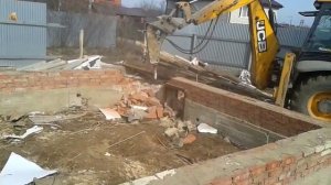 Демонтаж фундамента цена за куб от 790 рублей