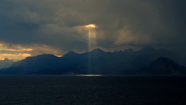 В моих глазах ты бог | Visual Poetry смотреть онлайн