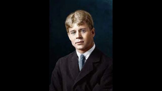 Неуютная жидкая лунность — Сергей Есенин смотреть онлайн