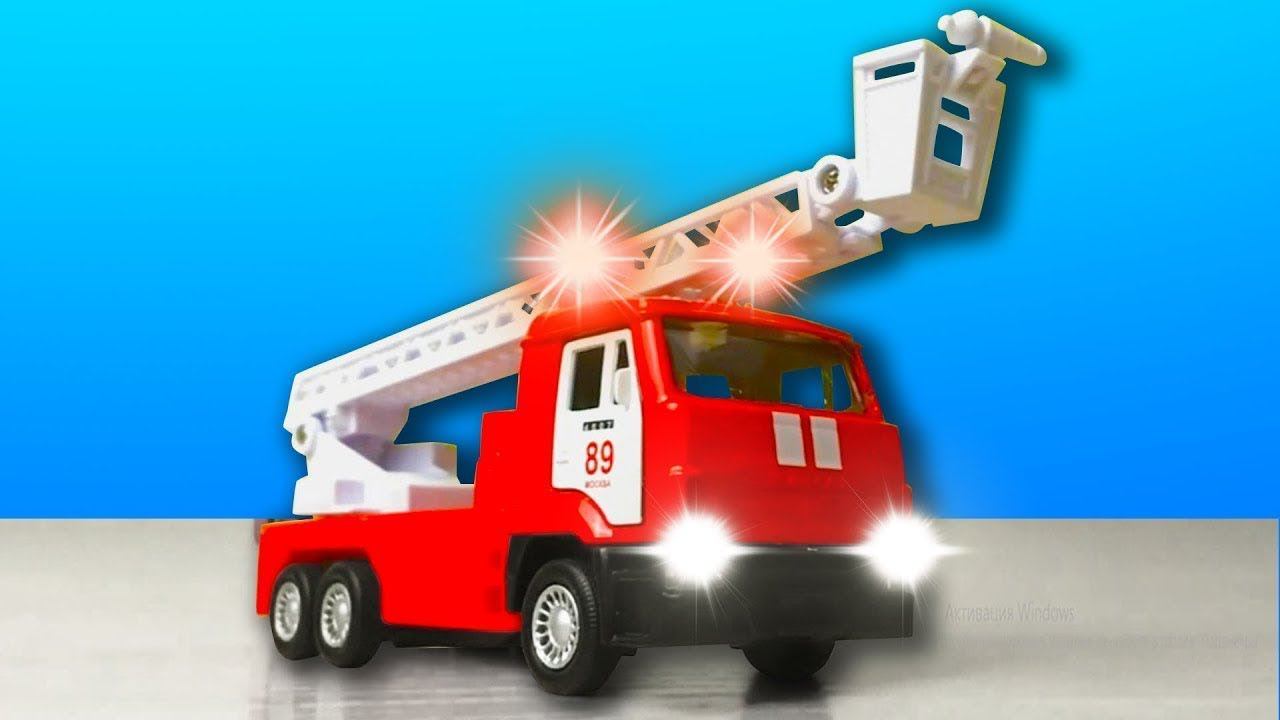 МЕГА обзор про Машинки. Кто лучше: Автовоз, Пожарная машина или Полицейский автомобиль? смотреть онлайн