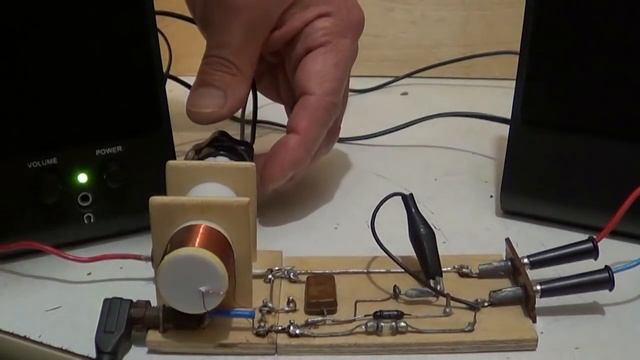 Что "ловится" на детекторный приемник в Питере смотреть онлайн