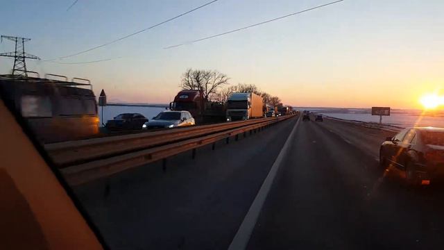 Пробка из Ростова до шахт. смотреть онлайн