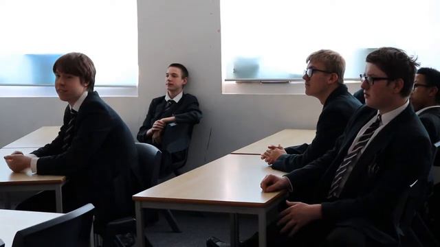 How an Apprenticeships Programme Is Transforming Lives for Vulnerable GCSE Students in Kent смотреть онлайн