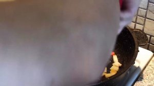 Хотите вкусный ужин?! Приготовьте за 15 минут! Птитим с курицей и овощами.