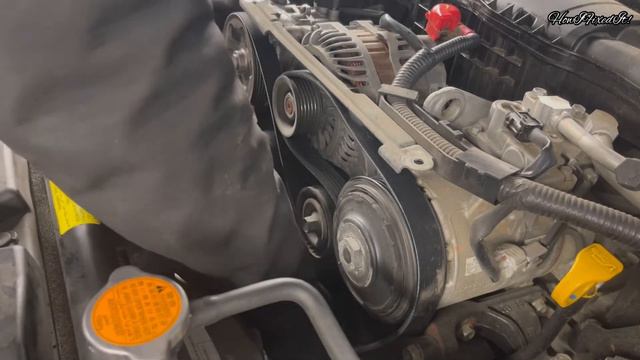 How To Replace Outback Serpentine Belt/2011 Subaru Outback Serpentine Belt Routing & Replacement смотреть онлайн