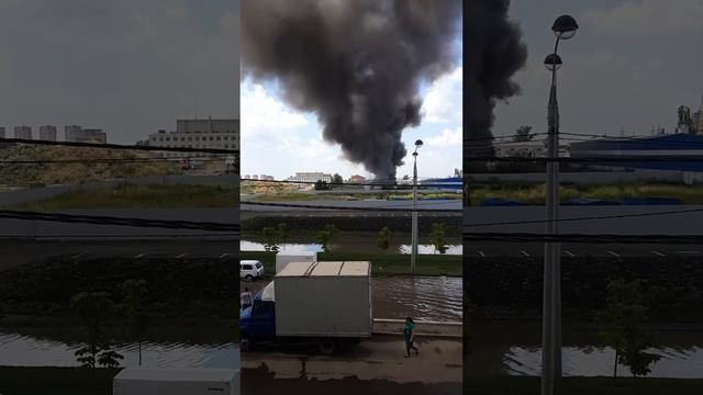 Беда не приходит одна или лужа на Московской