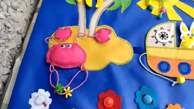 Развивающий коврик для детей  своими руками.
