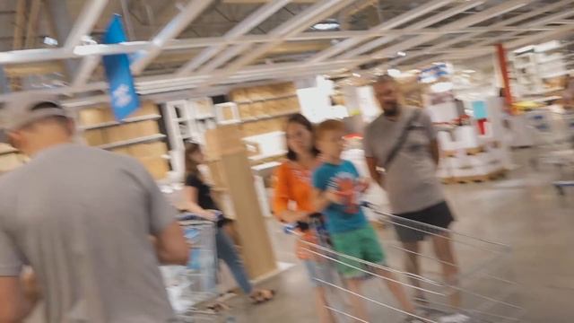 VLOG: СМОТРИМ ДОМА и ПРОДОЛЖАЕМ РЕМОНТ 18.08.2018 смотреть онлайн