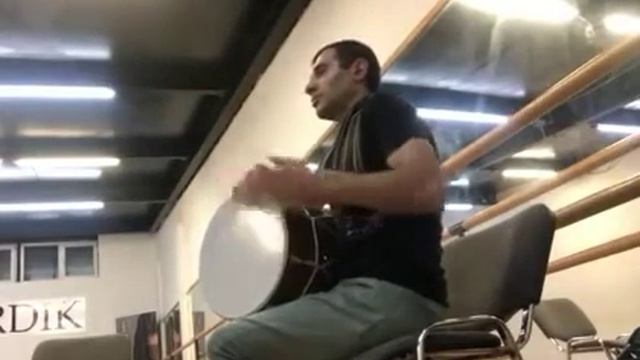 Генри Гукасян | Dhol - репетиция Во время урока