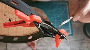 Бриг Меркурий. Ватервейс и декор гальюна