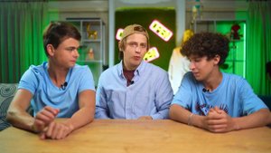 Мамикс пробует MENTOS, который ты видишь первый раз!