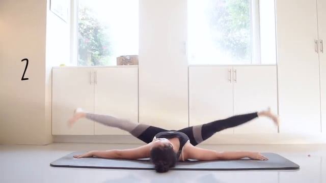 Intense middle split stretching routine смотреть онлайн