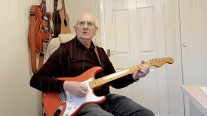 Who will stop the rain - Creedence Clearwater Revival - guitar cover by Dave Monk