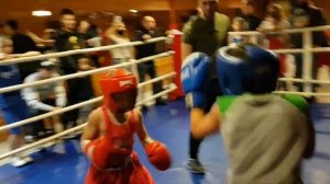 Миша врывается в Бокс. Едем на соревнования по боксу. Детский Спорт в 8 лет. Влог для детей