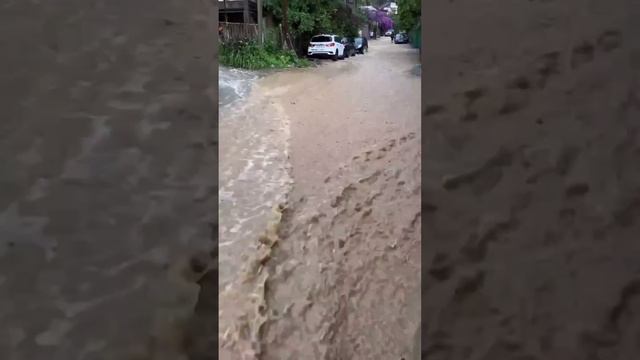 В Абхазии размыло железную дорогу