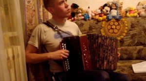 Игра на гармони. Группа Белый день - Галина