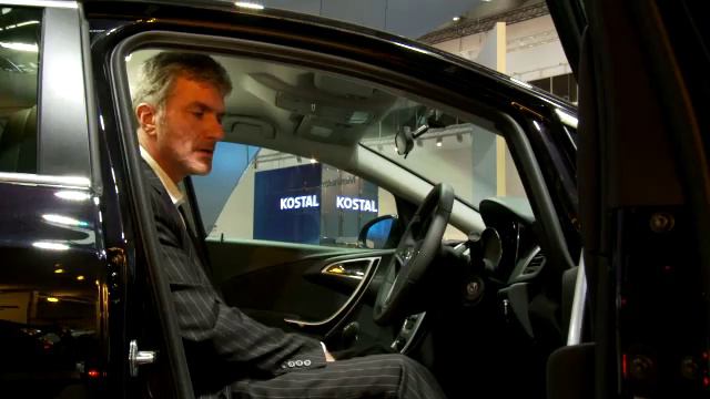 Vauxhall Astra смотреть онлайн