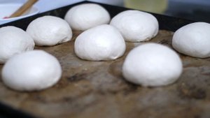 Почему раньше хлеб черствел, а сейчас плеснееет. Плесень хлеба под микроскопом.