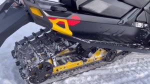 Walk Around: 2023 Ski-Doo MXZ Neo+