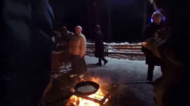 Блинчики на костре смотреть онлайн