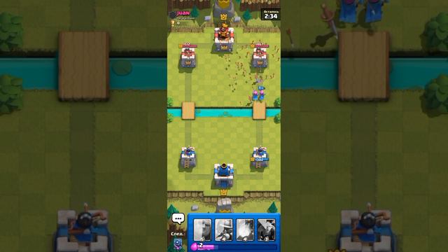 Первый раз играю в Clash Royale !Жоские и потные катки !(нет) смотреть онлайн