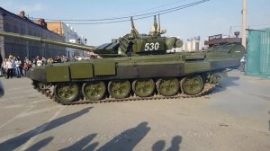 ✬ БОЕВОЙ ТАНК Т-72 ✬ Запуск двигателя ✬