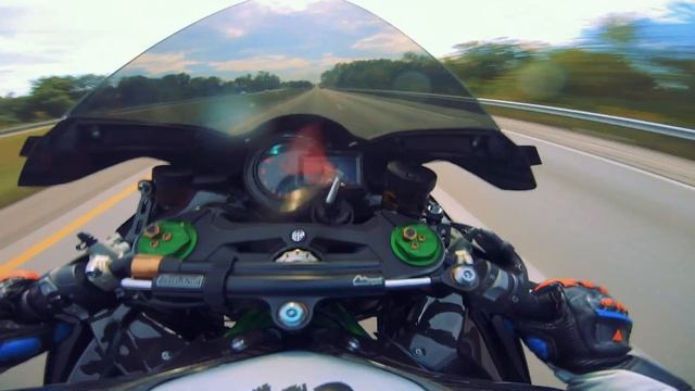 Ninja H2 Takes on Private Plane: The Epic Showdown смотреть онлайн