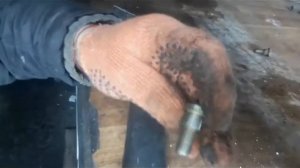 Задняя шпилька ЗАЗ, замена, легко и просто.