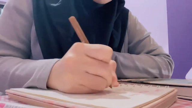 🎞 korean comics haul, preparing a graduation gift, and scarlett bodycare unboxing смотреть онлайн