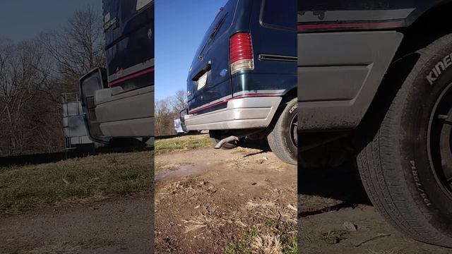 1997 Ford aerostar sport 3.0 V6 straight piped cold start